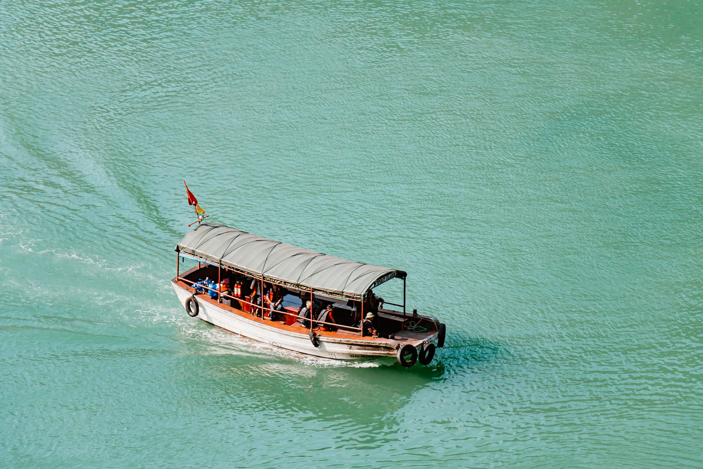 Halong Bucht Tour Bootsfahrt Vietnam