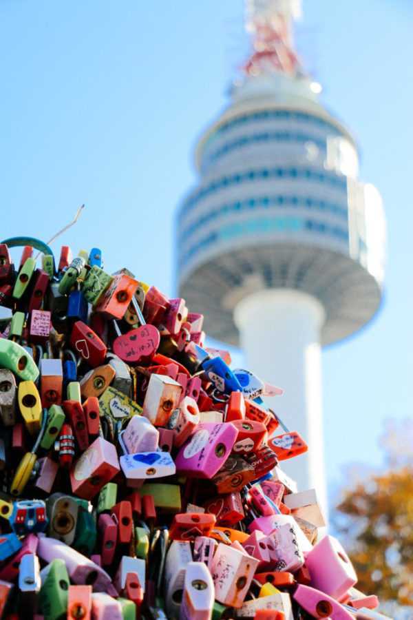 Seoul Things to do love locks at namsan tower seoul