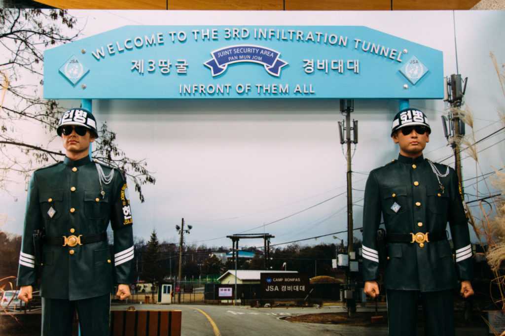 soldiers at the third tunnel to north korea